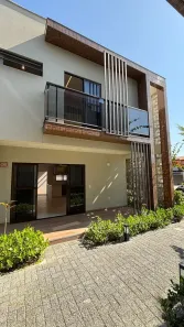 Sobrado com 3 Quartos para alugar, 100m² no Poço, Cabedelo
