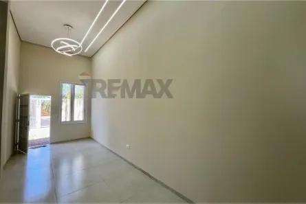 Casa com 2 Quartos à venda, 240m² no Centro, Andradina