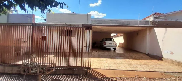 Casa com 6 Quartos à venda, 230m² no Centro, São José do Rio Preto