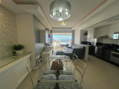 Apartamento com 3 Quartos para alugar, 135m² no Centro, Balneário Camboriú
