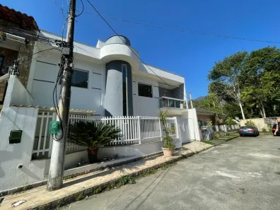 Casa de Condomínio com 3 Quartos à venda, 250m² no Campo Grande, Rio de Janeiro