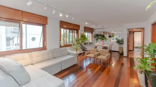 Apartamento com 3 Quartos à venda, 137m² no Petrópolis, Porto Alegre