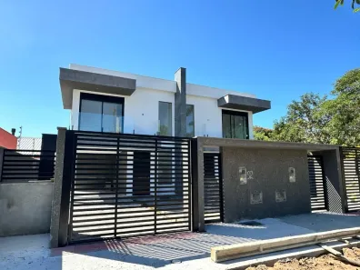 Sobrado com 3 Quartos à venda, 172m² no Ingleses do Rio Vermelho, Florianópolis