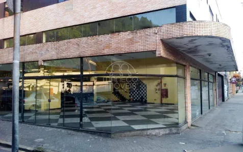 Ponto Comercial para alugar, 550m² no Centro, Santos