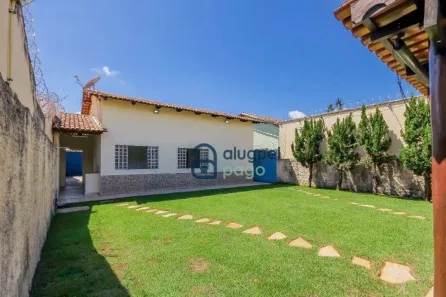 Casa com 3 Quartos para alugar, 360m² no Jardim Presidente, Goiânia