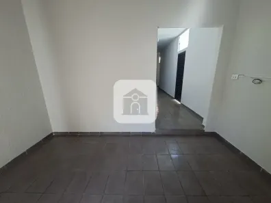 Casa com 3 Quartos para alugar, 70m² no Taiaman, Uberlândia