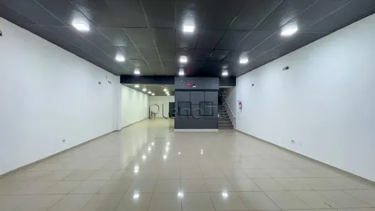 Ponto Comercial para alugar, 226m² no Cambuí, Campinas