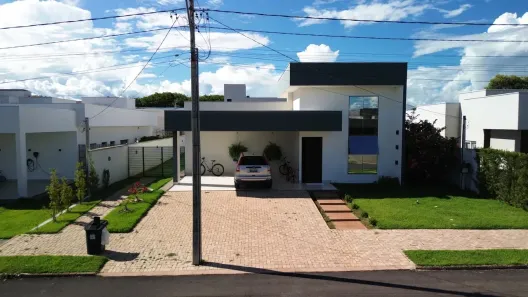 Casa de Condomínio com 3 Quartos à venda, 199m² no Loteamento Caribe, Palmas