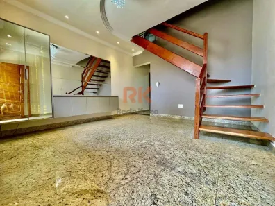 Casa com 3 Quartos para alugar, 149m² no Cabral, Contagem