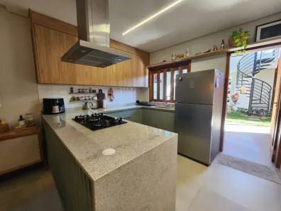 Casa com 3 Quartos à venda, 230m² no Bosque dos Eucaliptos, São José dos Campos