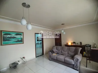 Casa com 3 Quartos à venda, 224m² no Boa Vista, Uberaba