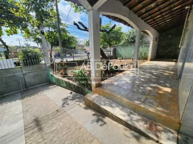 Casa com 2 Quartos à venda, 189m² no Jardim Sulacap, Rio de Janeiro