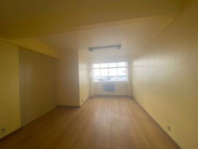 Sala Comercial à venda, 119m² no Centro Histórico, Porto Alegre