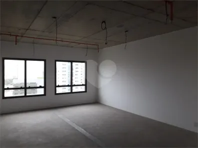 Sala Comercial à venda, 42m² no Várzea da Barra Funda, São Paulo