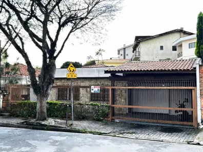 Casa com 5 Quartos à venda, 227m² no Vila Romana, São Paulo