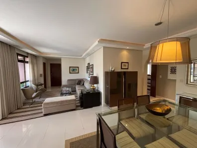 Apartamento com 4 Quartos à venda, 181m² no Centro, Florianópolis