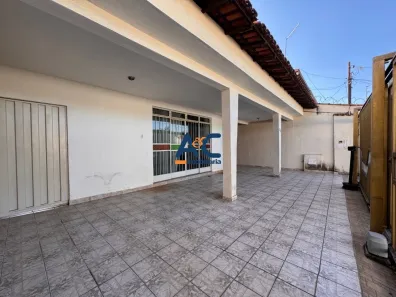 Casa com 3 Quartos à venda, 130m² no Conjunto Celso Machado, Belo Horizonte