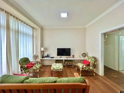 Apartamento com 2 Quartos à venda, 100m² no Pitangueiras, Guarujá