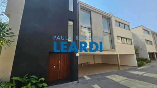 Casa de Condomínio com 4 Quartos à venda, 812m² no Jardim Cordeiro, São Paulo