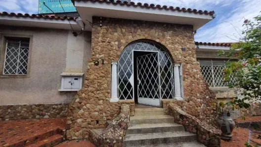 Casa com 4 Quartos para alugar, 385m² no Jardim Vergueiro, Sorocaba