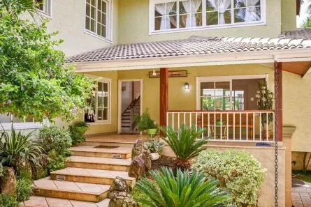 Casa de Condomínio com 4 Quartos à venda, 650m² no Caraguatá, Mairiporã