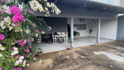 Casa com 3 Quartos à venda, 180m² no Plano Diretor Sul, Palmas