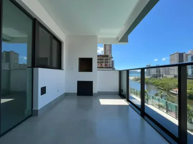 Apartamento com 3 Quartos à venda, 132m² no Meia Praia, Itapema