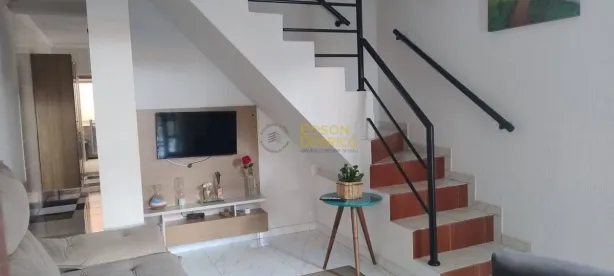 Sobrado com 2 Quartos à venda, 100m² no Triângulo, Pindamonhangaba