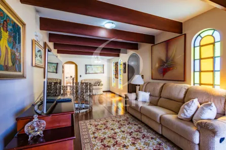 Casa com 3 Quartos à venda, 180m² no Jardim Aeroporto, São Paulo
