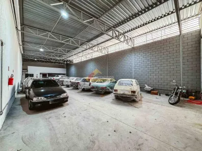 Galpão/Depósito/Armazém para alugar, 300m² no Esplanada, Divinópolis