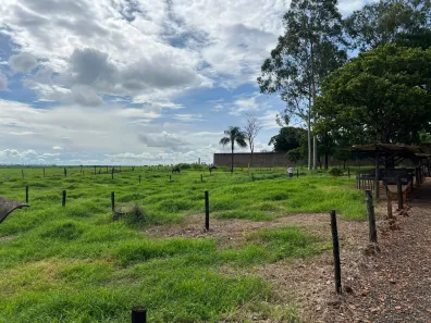 Lote/Terreno com 1 Quarto à venda, 6000m² no Mercês, Uberaba