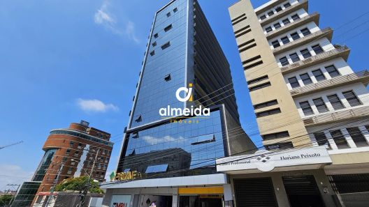 Sala Comercial com 2 Quartos à venda, 171m² no Centro, Santa Maria