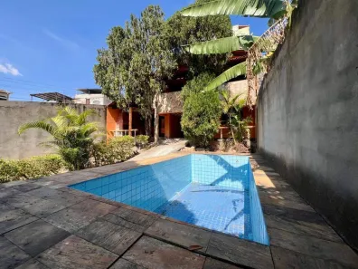 Casa com 3 Quartos para alugar, 120m² no Los Angeles, Ibirité