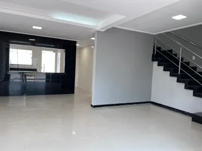 Casa de Condomínio com 4 Quartos para alugar, 150m² no Quarenta Horas (Coqueiro), Ananindeua