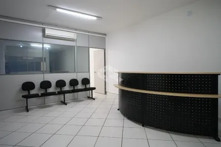 Sala Comercial à venda, 157m² no Centro Histórico, Porto Alegre