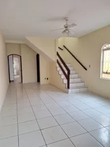 Sobrado com 3 Quartos à venda, 132m² no Jardim Ismênia, São José dos Campos