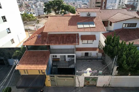 Casa com 6 Quartos à venda, 185m² no Nova Floresta, Belo Horizonte