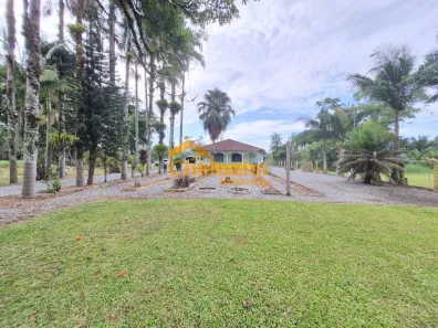 Fazenda/Sítio com 4 Quartos à venda, 6m² no Rio do Morro, Araquari