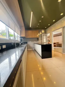 Casa de Condomínio com 4 Quartos à venda, 274m² no Residencial Goiânia Golfe Clube, Goiânia