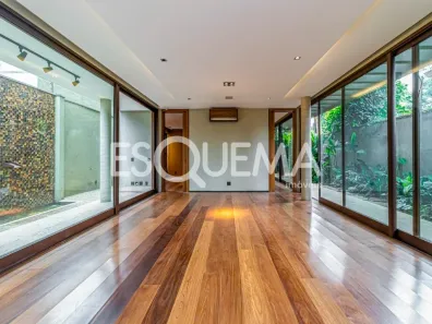 Casa com 3 Quartos à venda, 560m² no Vila Nova Conceição, São Paulo