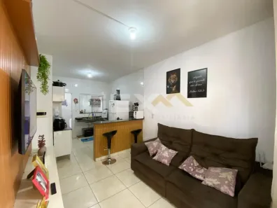 Casa com 2 Quartos à venda, 60m² no Jardim Candidés, Divinópolis