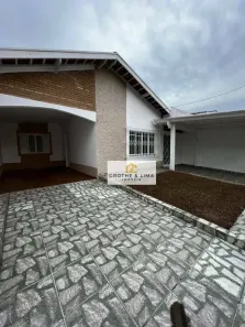Casa com 5 Quartos à venda, 195m² no Jardim Independência, Taubaté
