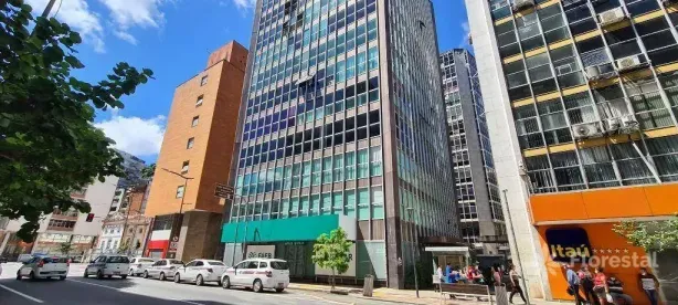 Sala Comercial à venda, 401m² no Comércio, Salvador