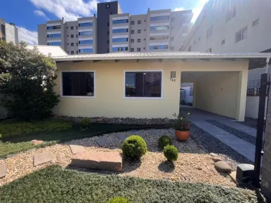 Casa com 4 Quartos à venda, 162m² no Costa e Silva, Joinville
