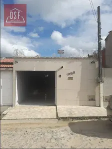 Casa com 3 Quartos à venda, 140m² no Luzardo Viana, Maracanaú