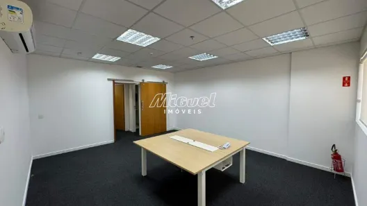 Sala Comercial para alugar, 97m² no Cidade Alta, Piracicaba
