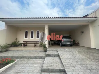 Casa com 3 Quartos à venda, 308m² no Jardim José Kalil, Bauru