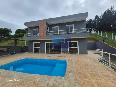 Fazenda/Sítio com 3 Quartos à venda, 160m² no Igaratá, Igaratá