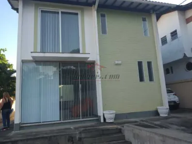 Casa de Condomínio com 3 Quartos à venda, 221m² no Pechincha, Rio de Janeiro