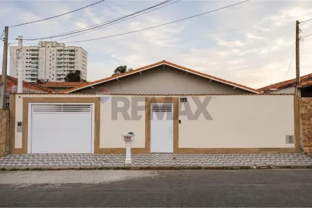 Casa com 2 Quartos à venda, 360m² no Flórida, Praia Grande